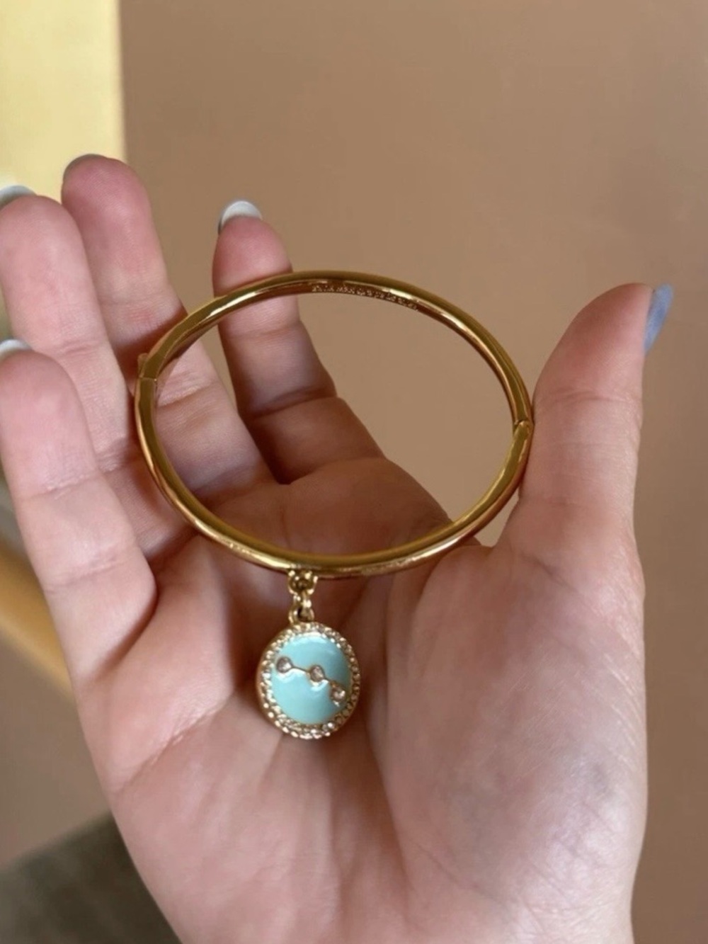 Kate Spade New York Zodiac ARIES Charm Bangle Bracelet Gold And Blue Astrology